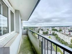 BREST BELLEVUE: APPARTEMENT T2 DE 45M² AVEC VUE DÉGAGÉE ET BALCON