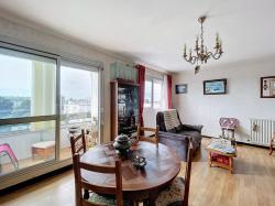 BREST SAINT PIERRE : Bel appartement T4 de 79m2 avec 3 chambres, grand séjour et double balcons