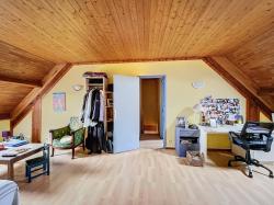 PLOUDALMEZEAU : BELLE MAISON T7 SUR SOUS SOL COMPLET AVEC DOUBLE SÉJOUR, 5 CHAMBRES