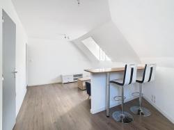 EXCLUSIVITÉ : A louer agréable appartement T2 meublé à LANDIVISIAU